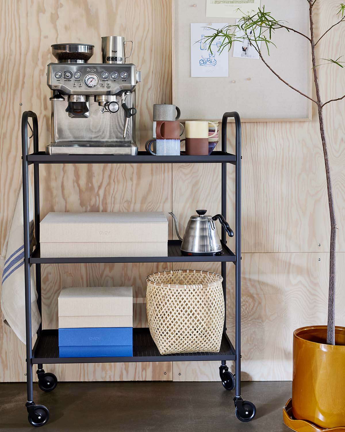 OYOY LIVING Maki Serveringsvagn, Svart - Azalea Home