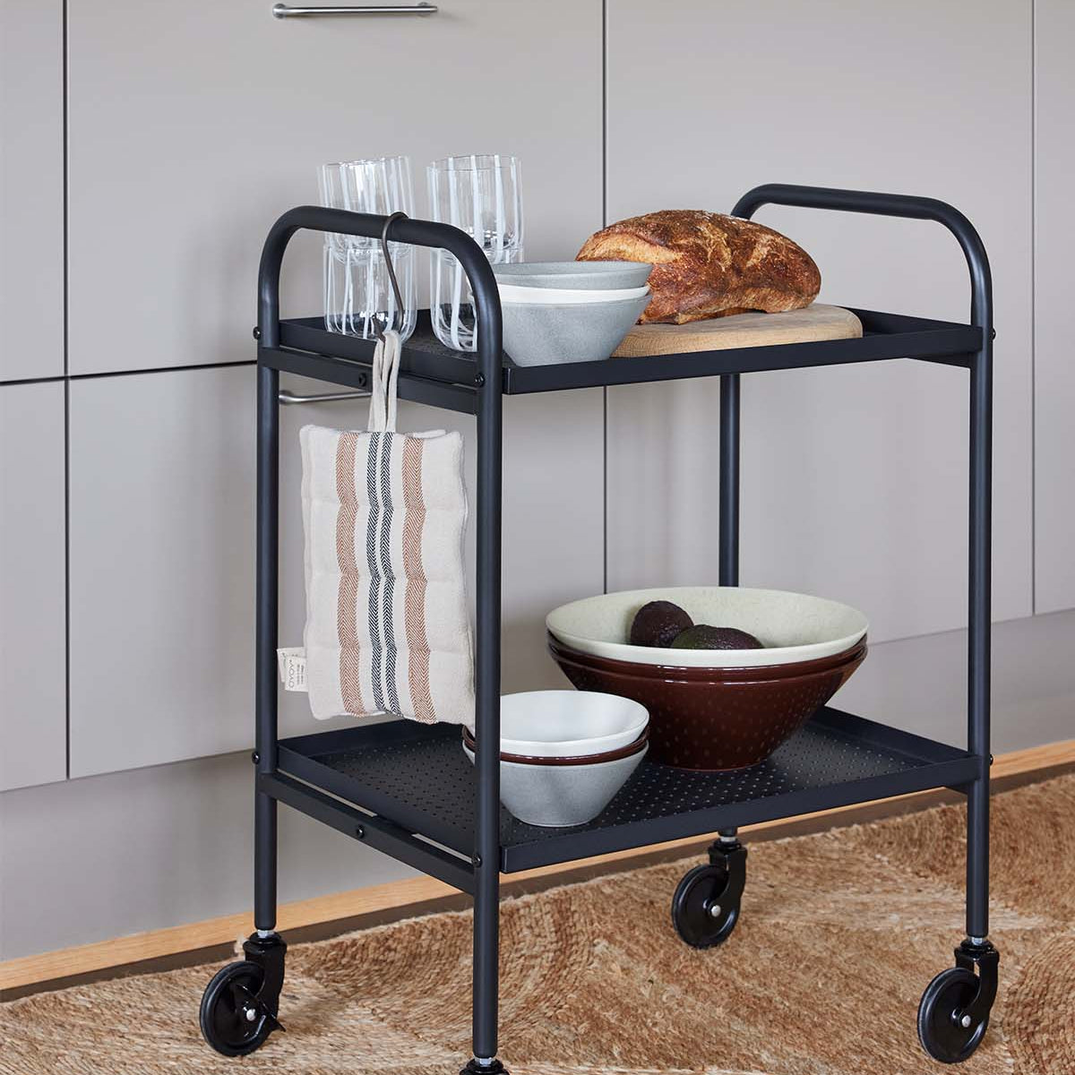 OYOY LIVING Maki Serveringsvagn, Svart - Azalea Home