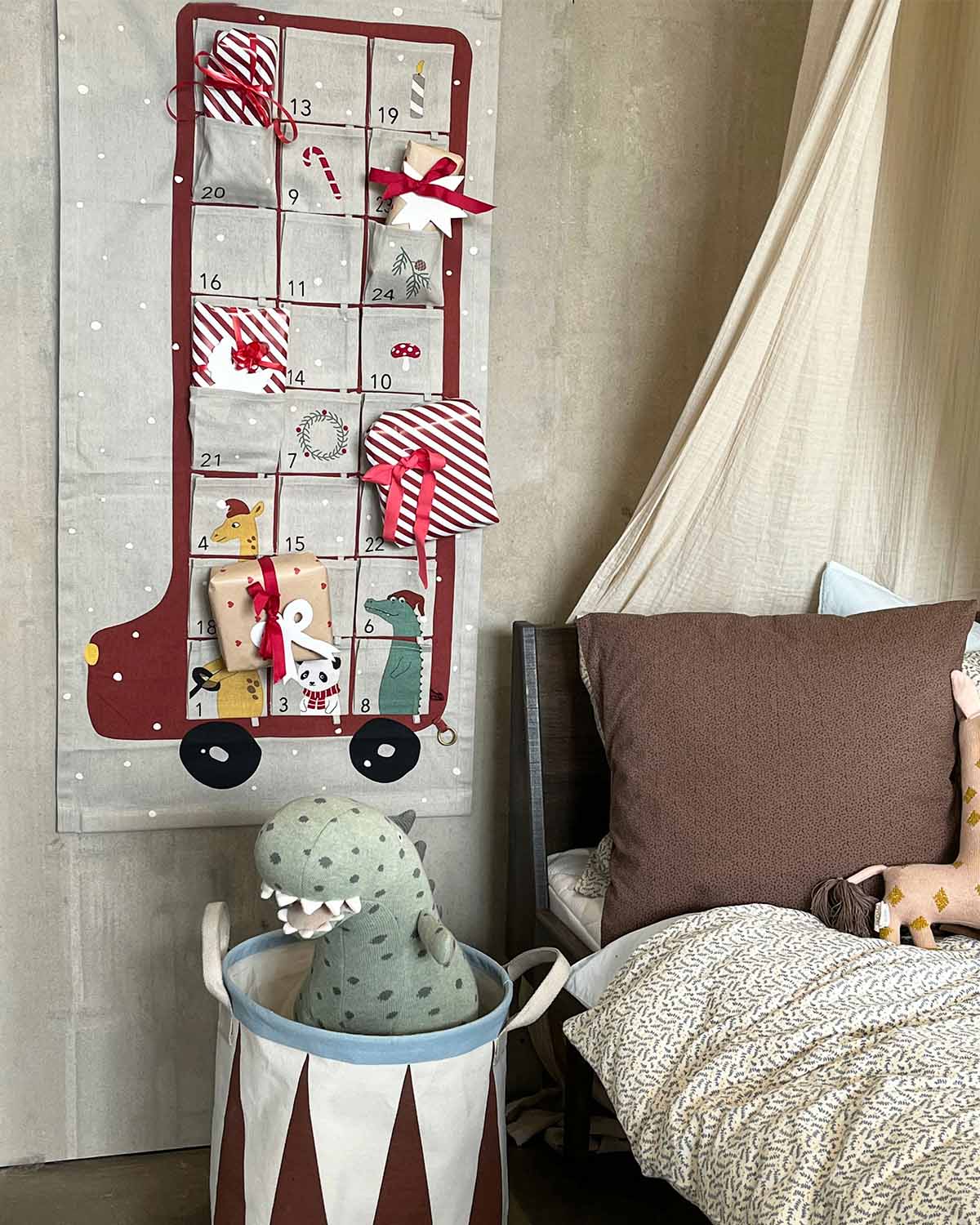 OYOY MINI Buss Adventskalender, Clay - Azalea Home