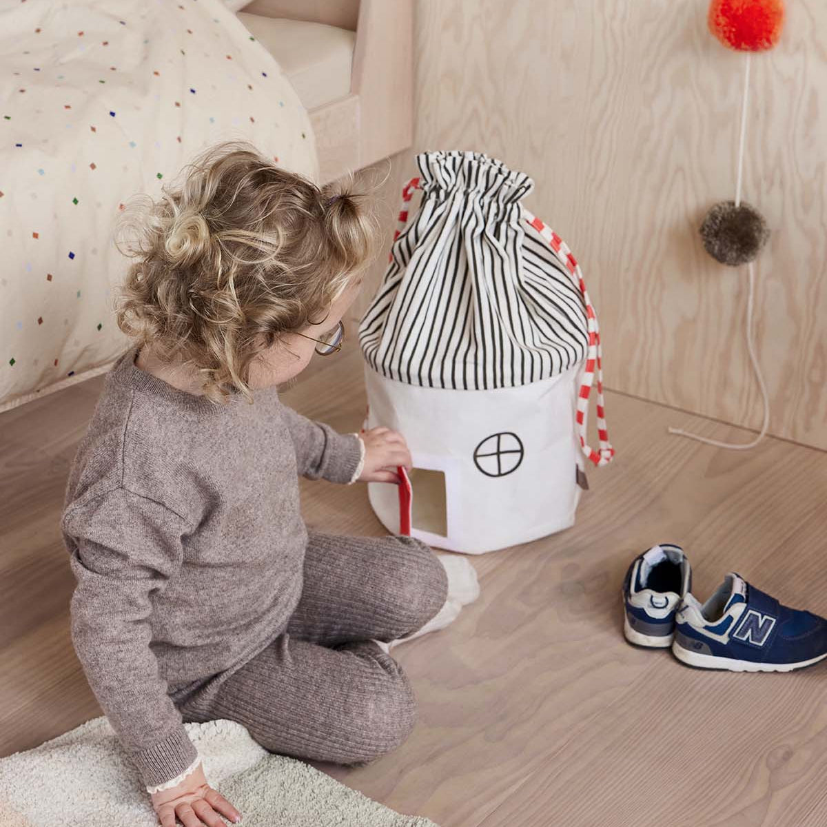 OYOY MINI Koya Förvaringskorg, Körsbärsröd - Azalea Home