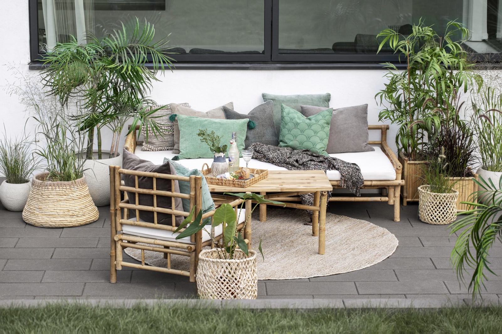 Mandisa Loungestol, Bambu