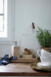 Ellia Skärbräda 40x30 Marmor, Vit