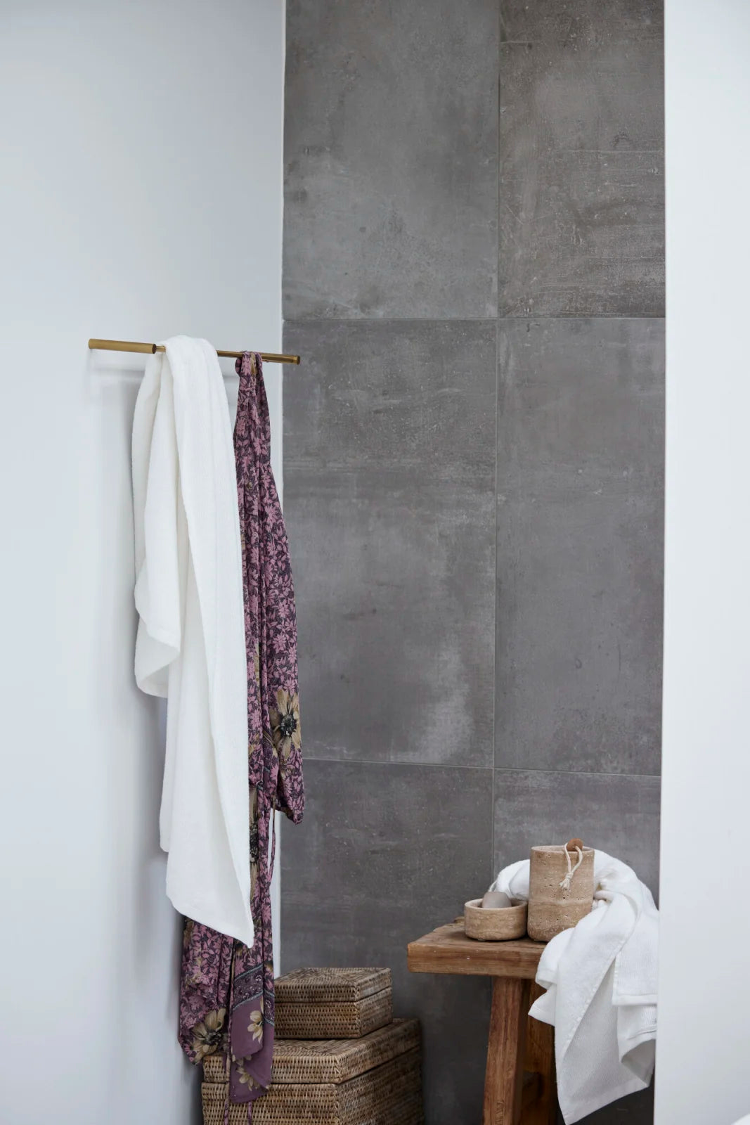 Travina burk, Beige