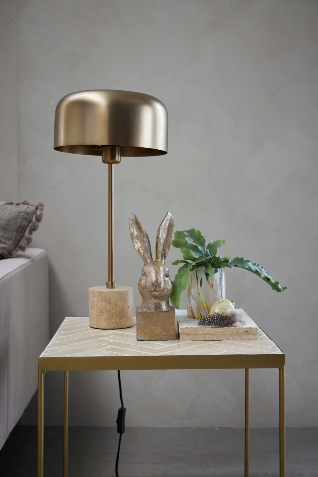 Marcera sidobord 45x45, Linen / Guld