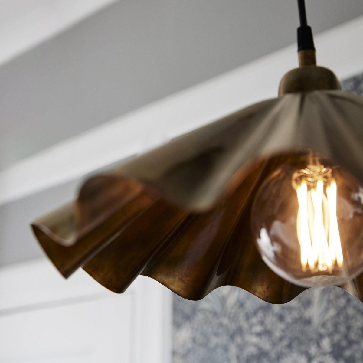 PR Home Aira taklampa Oil brass 41cm - Azalea Home