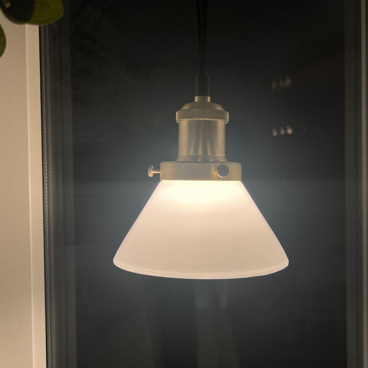 PR Home August Fönsterlampa Opal 15cm - Azalea Home