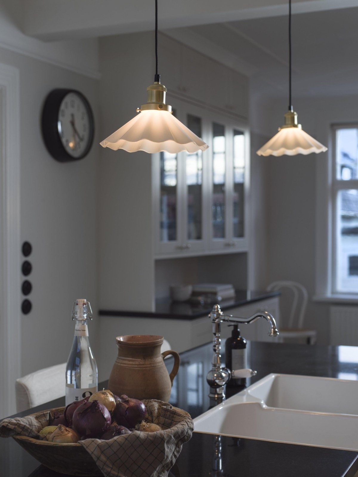 PR Home August Fönsterlampa Opal veckad 25cm - Azalea Home