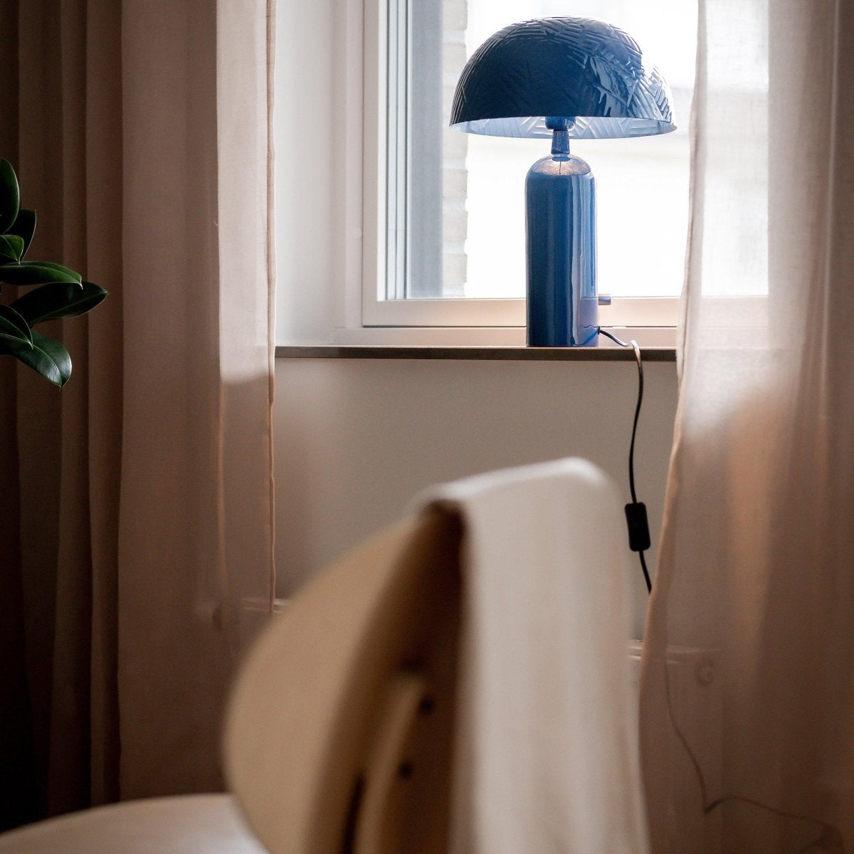 PR Home Carter bordslampa Blå 45 cm - Azalea Home