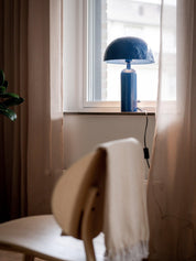 PR Home Carter bordslampa Blå 45 cm - Azalea Home