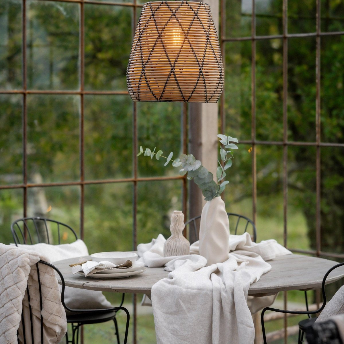 svart 38cm - Azalea Home