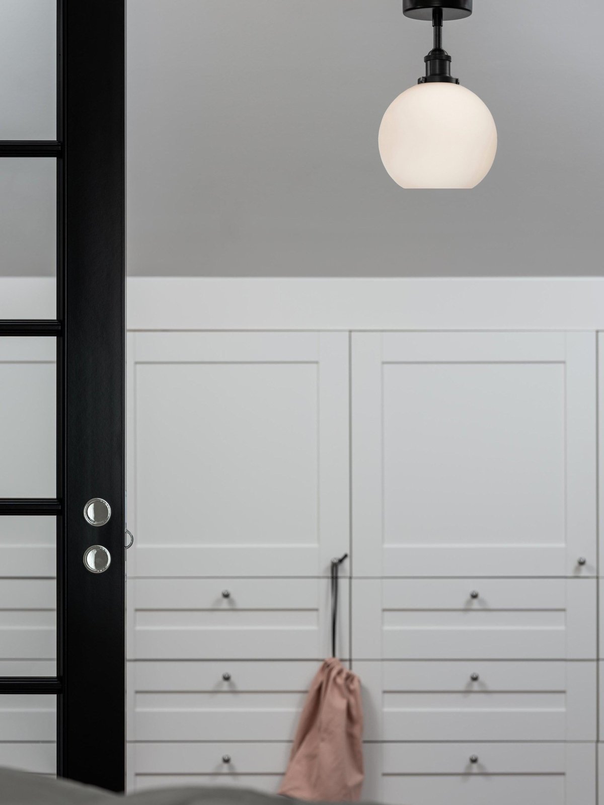 PR Home Omega taklampa Svart, Opal 20cm - Azalea Home