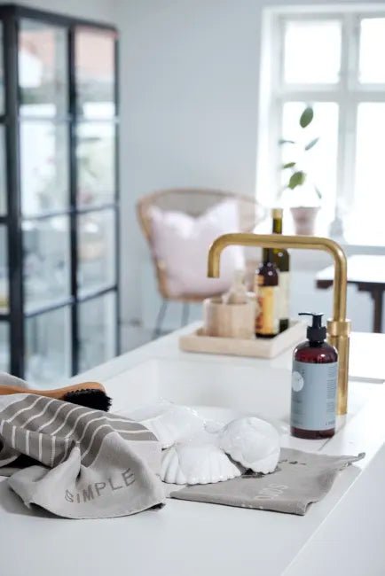 SIMPLE GOODS Handtvål Grapefruit Ginger Sage 450 ml - Azalea Home