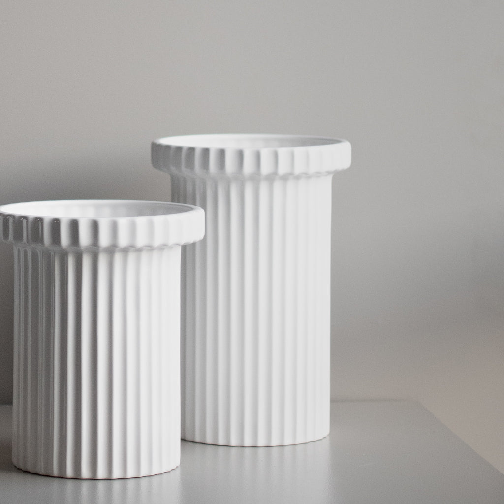 ss22_dbkd_stripe_shiny_white_square-3.jpg