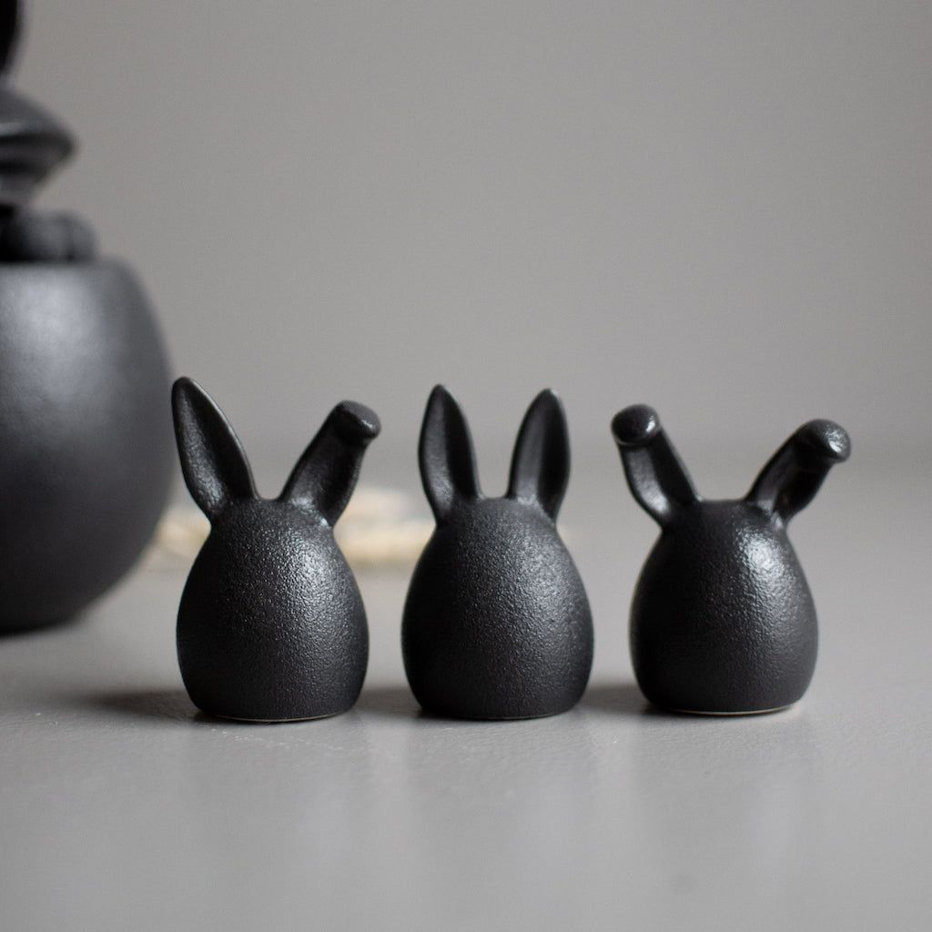 TRIPLETS Påskhare 3-Pack, cast iron