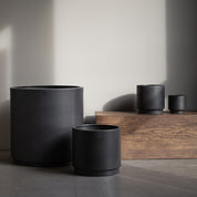 SOLID Kruka Medium Ø16, Cast iron