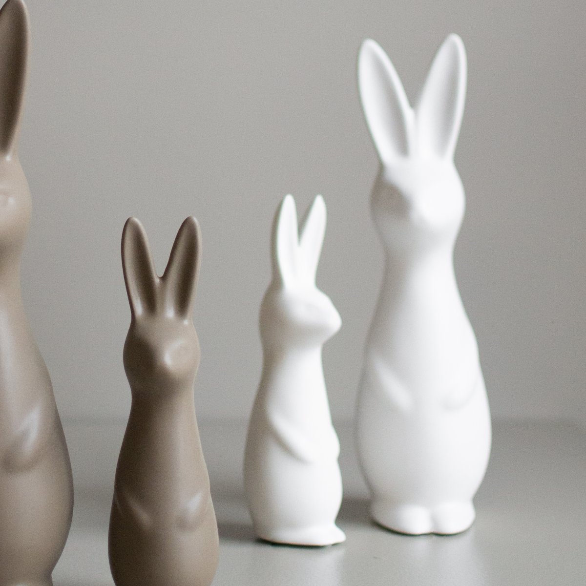 SWEDISH RABBIT Påskdekoration 17cm, Vit