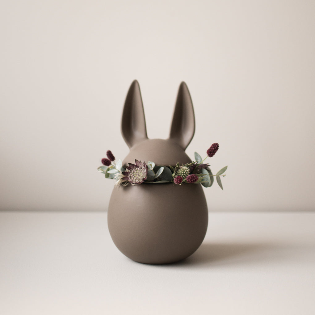 ss23_eating_rabbit_dust-2.jpg