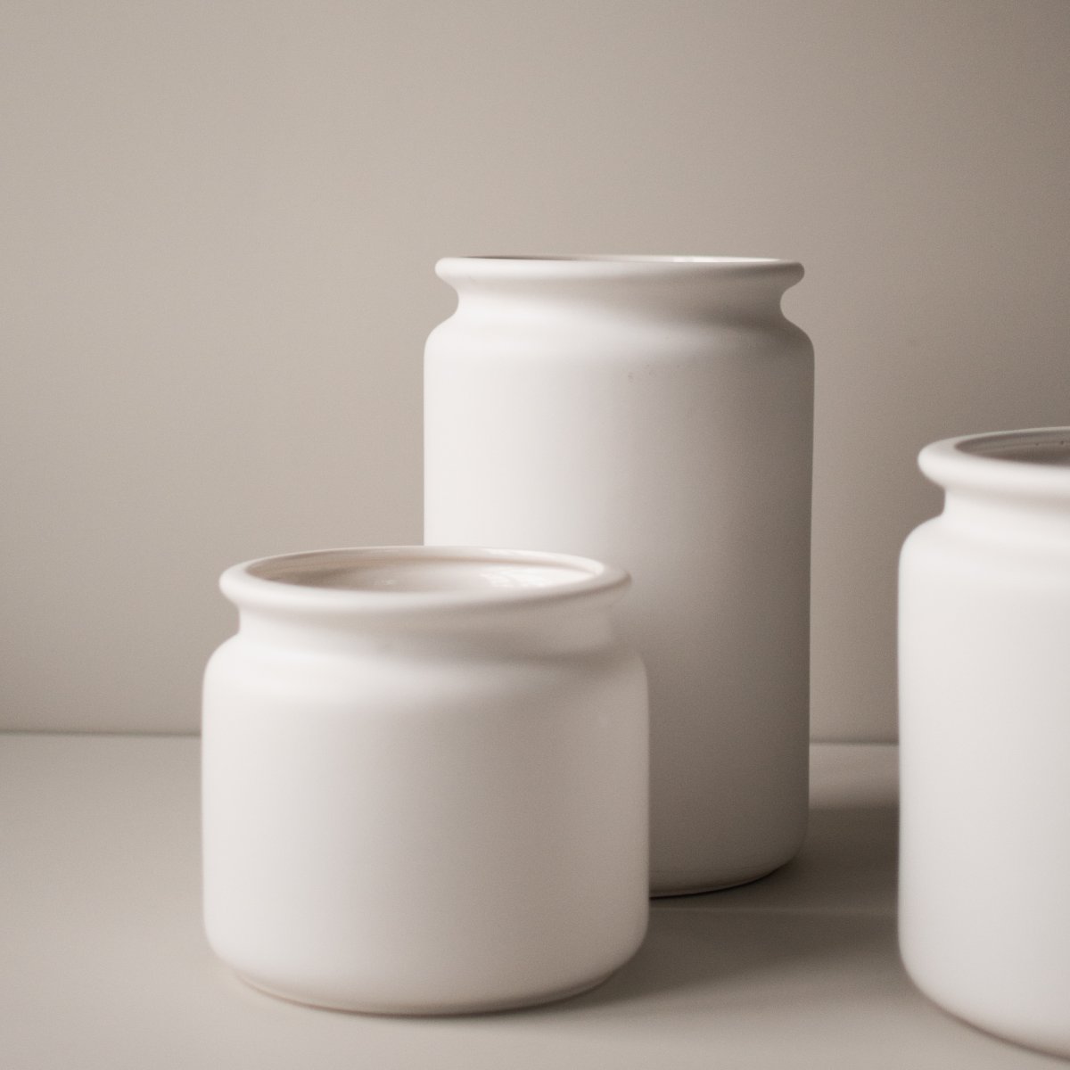 ss23_pure26v_pure_white_square-4.jpg