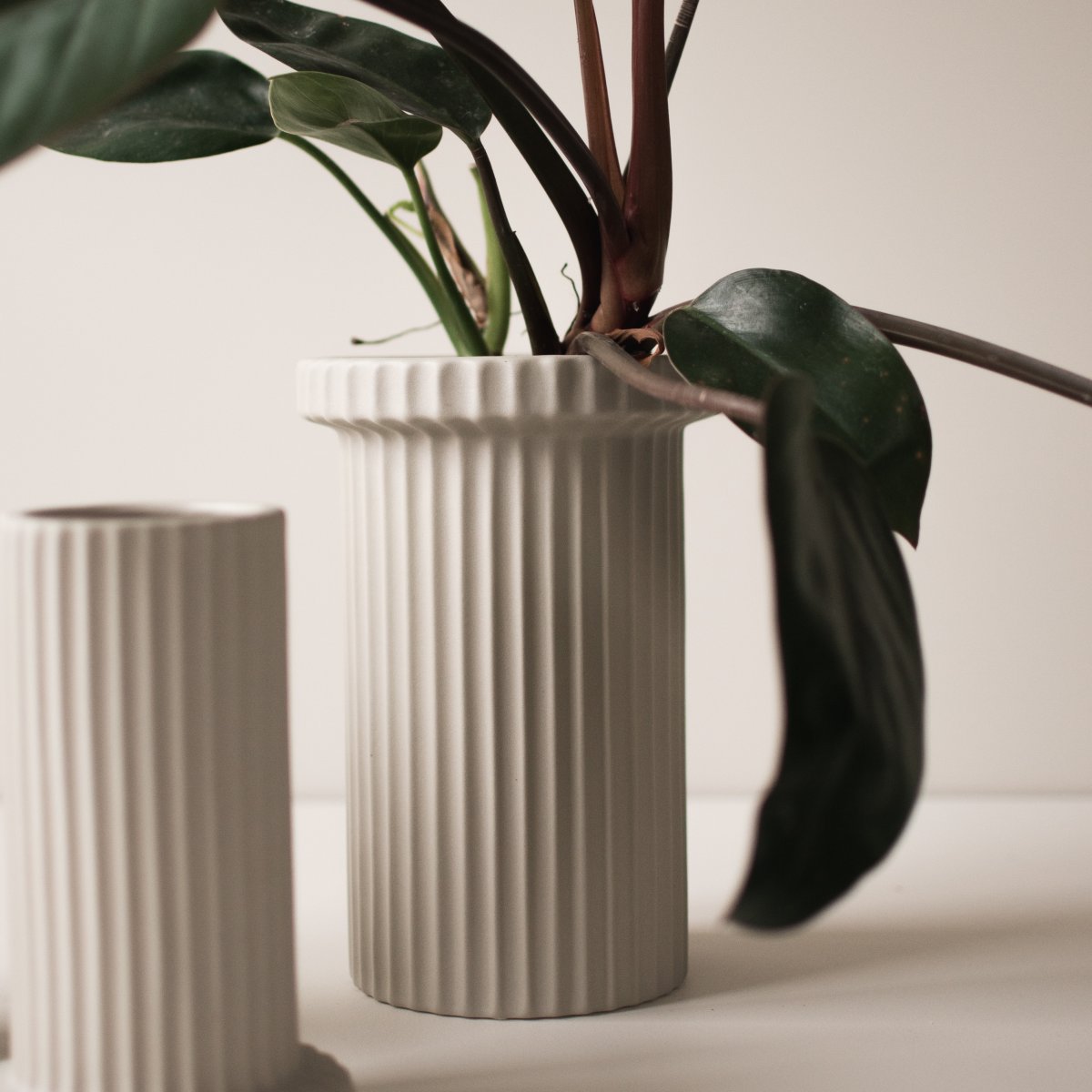 STRIPE POT Kruka sandy mole, large