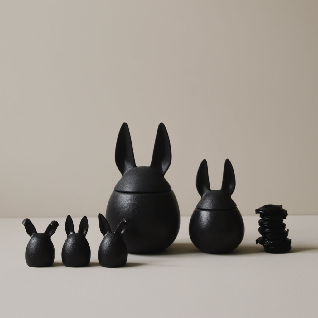 EATING RABBIT Skål Small, Cast iron
