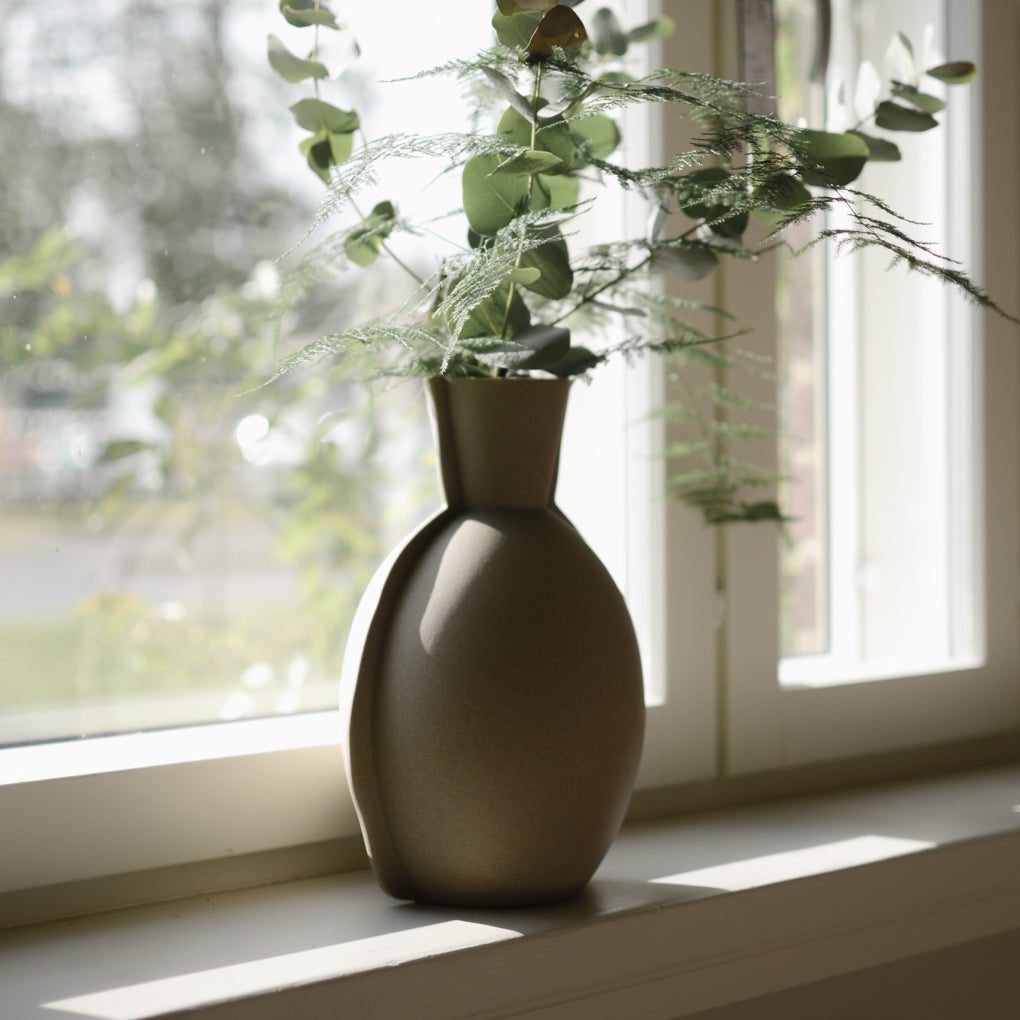 EDGE Vas, taupe