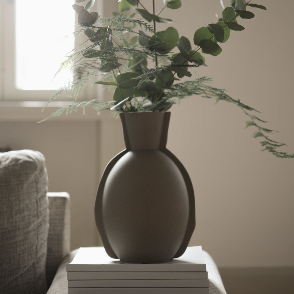 EDGE Vas, taupe