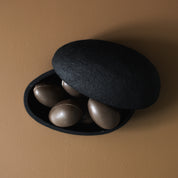 TREAT Påskägg, black