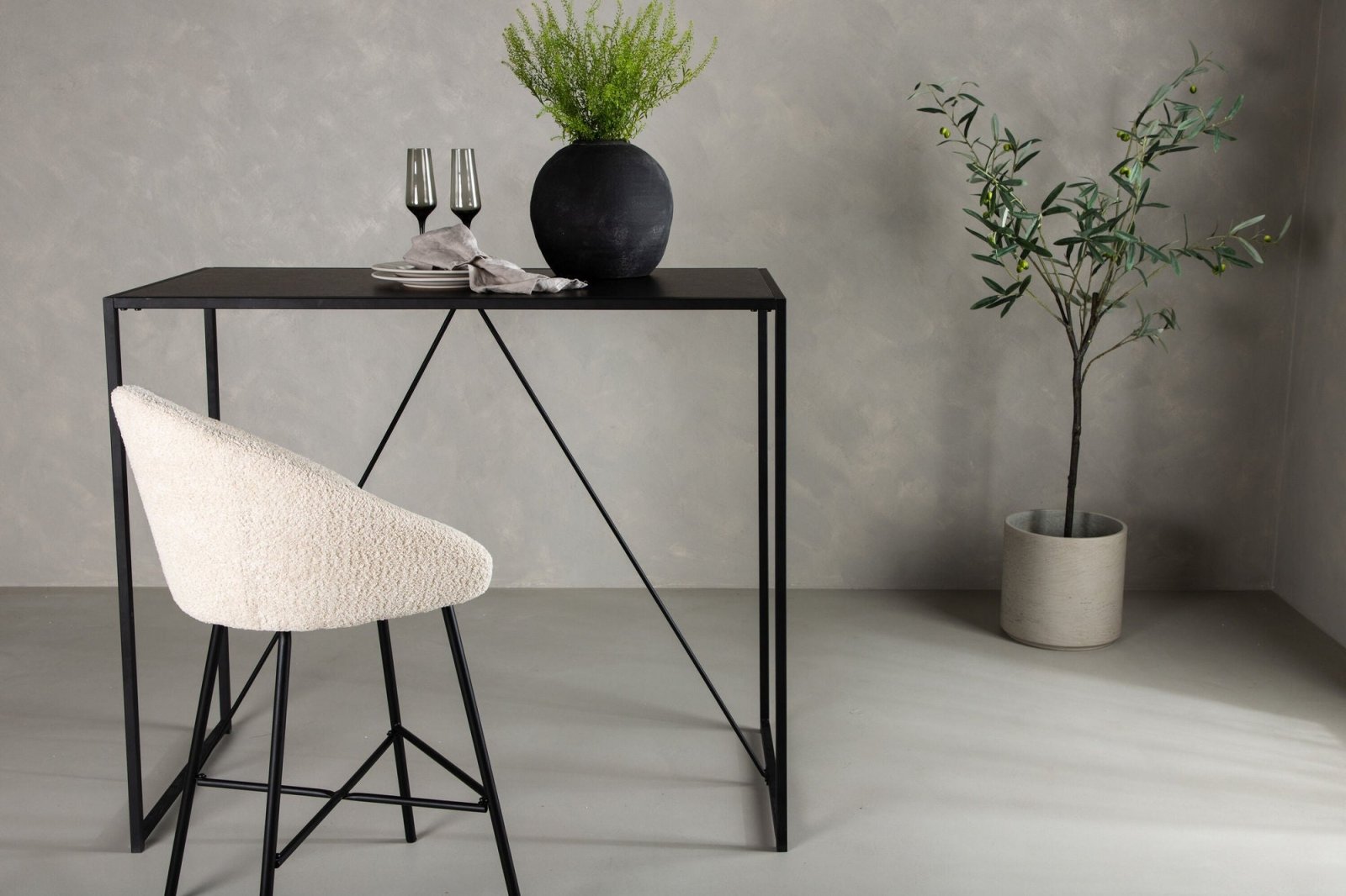 Venture Home Brea Barbord 60 x 120, Svart - Azalea Home