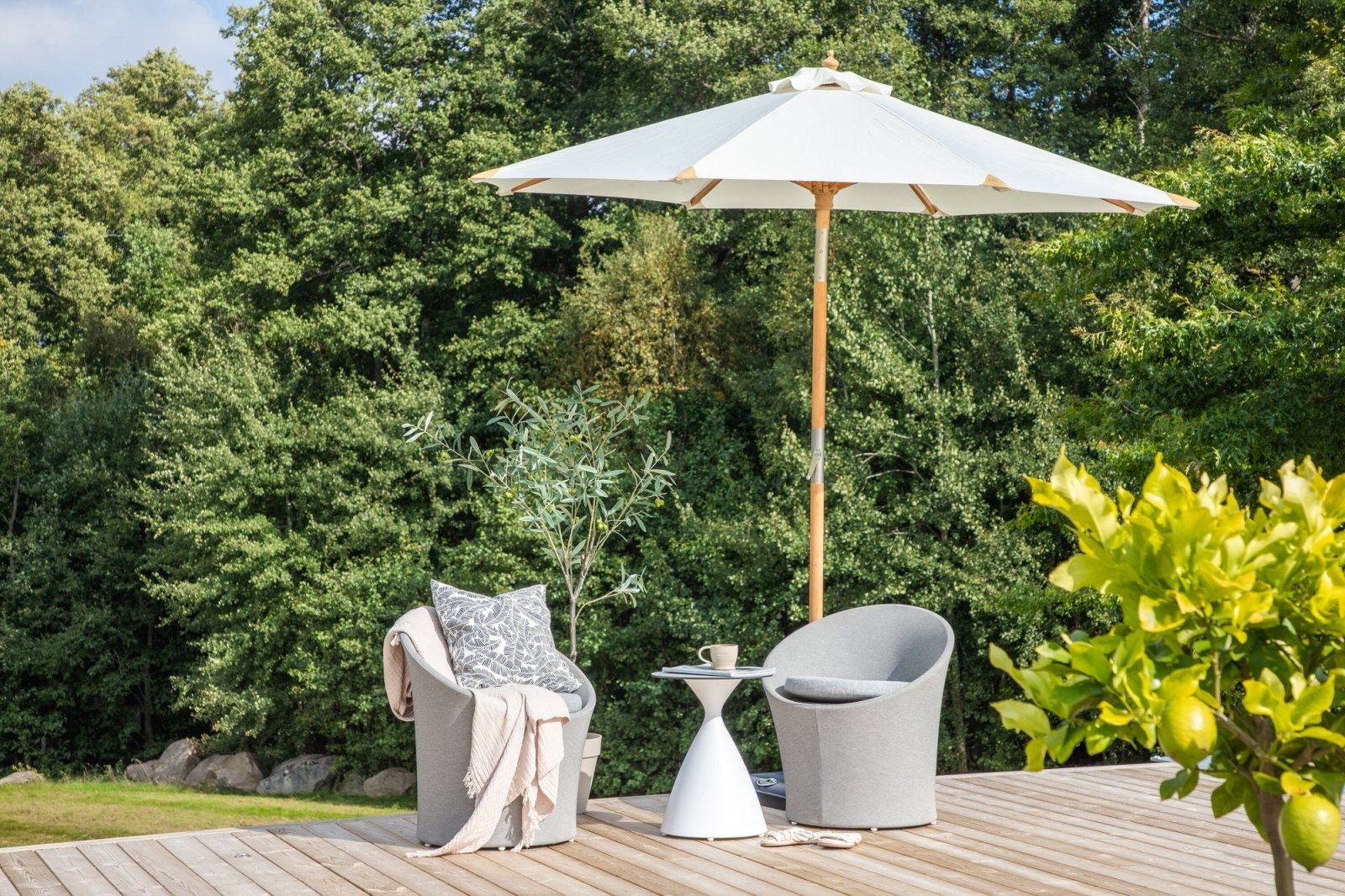 Venture Home Cerox Parasoll ø270, Vit - Azalea Home