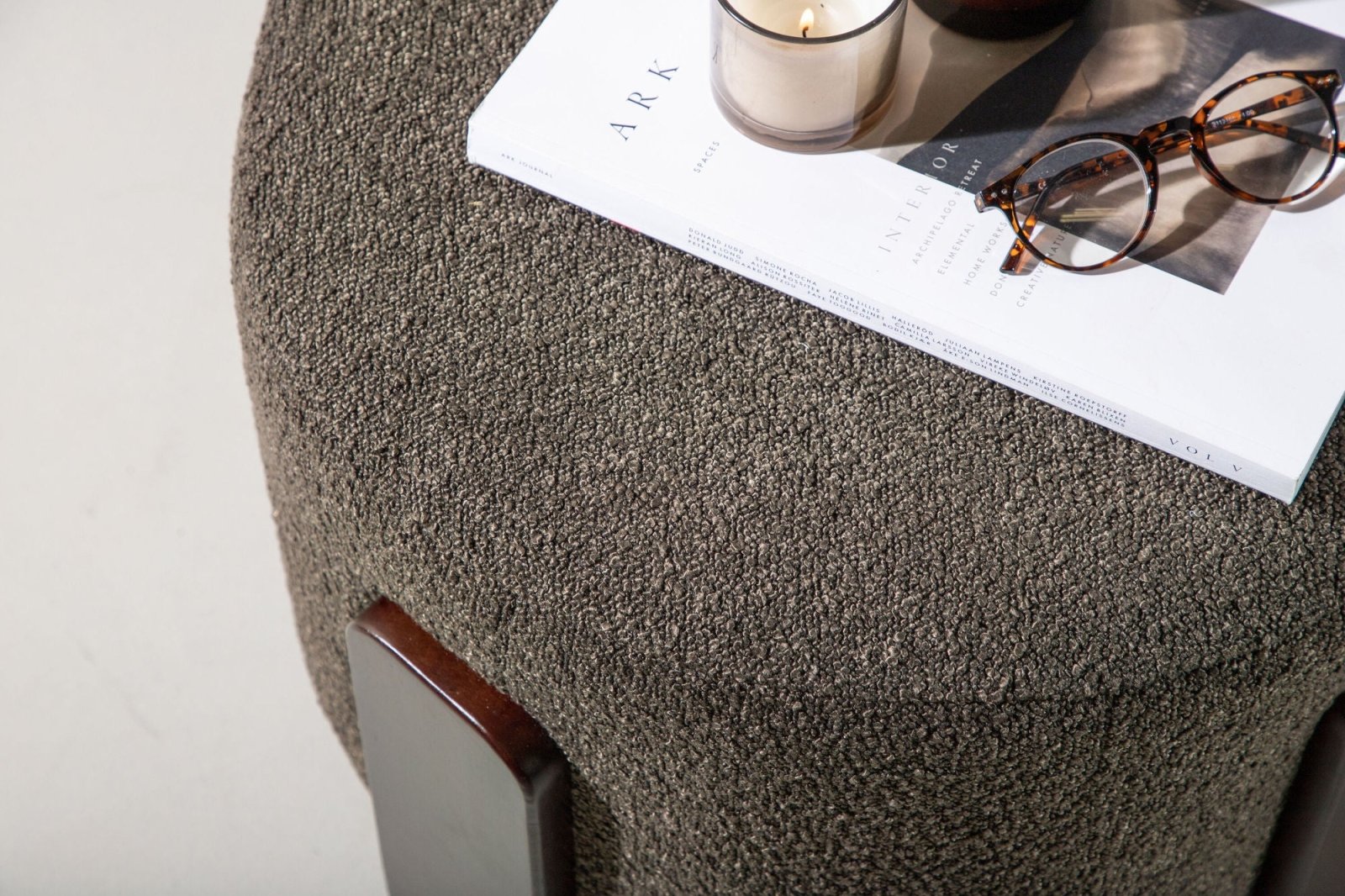 Venture Home Coffey Sittpuff ø50, Mörkgrå - Azalea Home