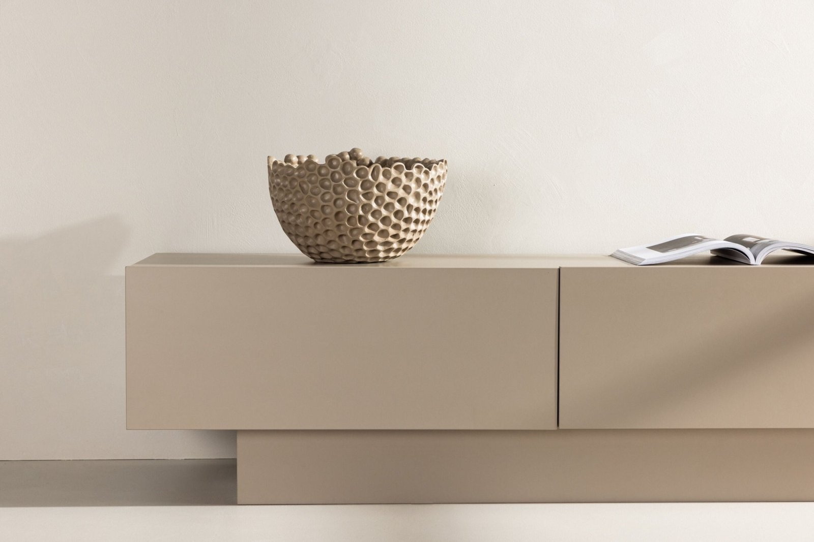 Venture Home Cuenca TV - bänk 160 x 45, Beige - Azalea Home