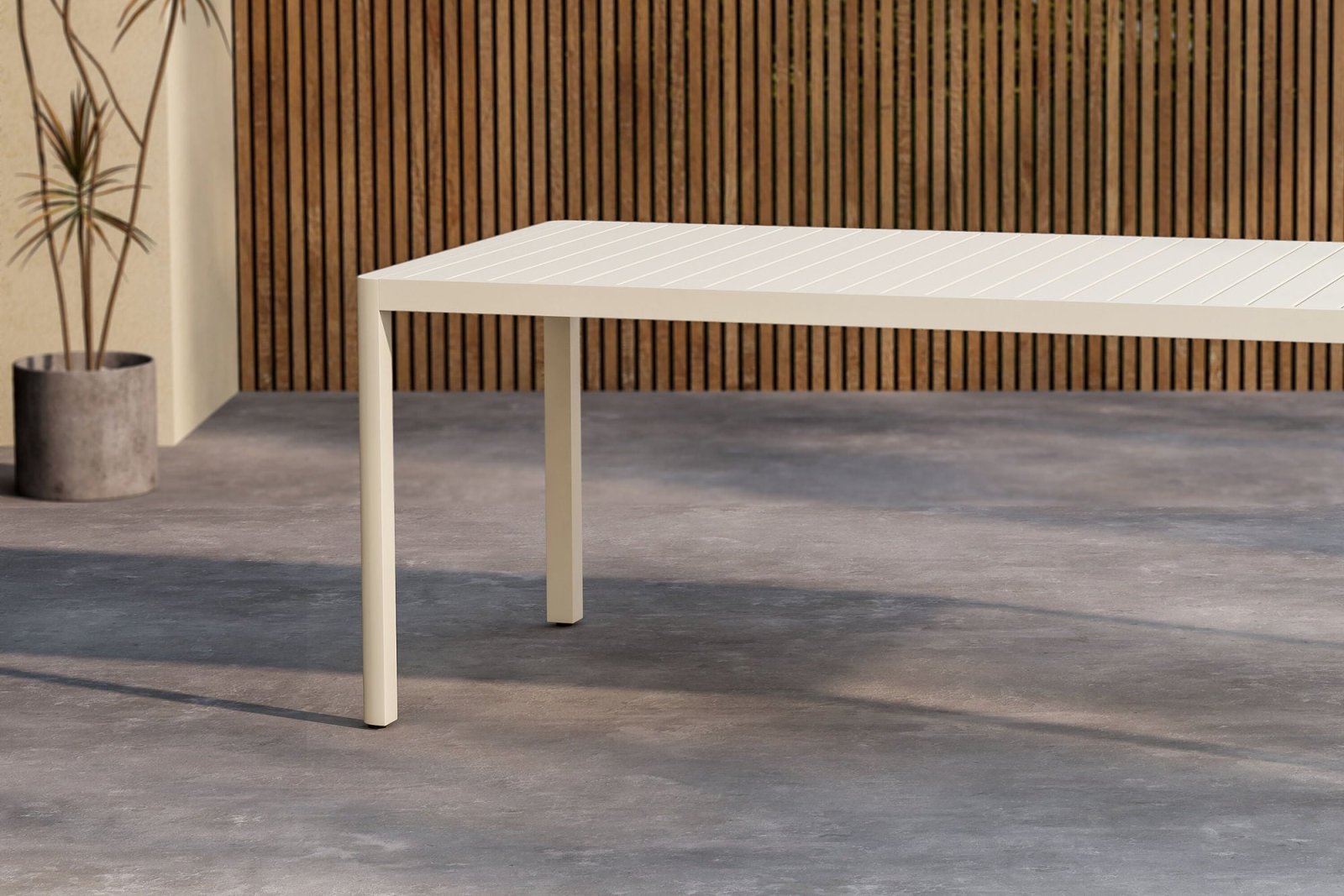 Venture Home Giardini Trädgårdsbord 200x90, Beige - Azalea Home