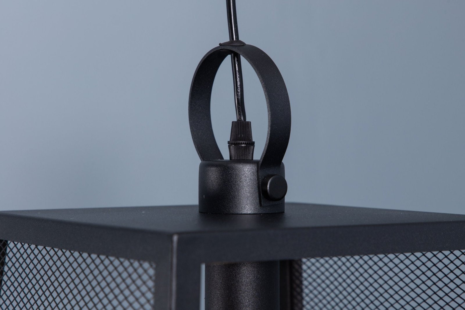 Venture Home Hage Pendellampa, Svart - Azalea Home