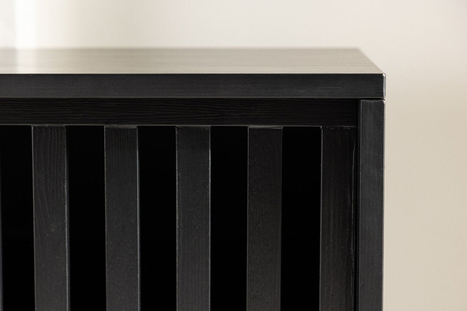 Venture Home Lugo TV - bänk 180 x 45, Svart - Azalea Home