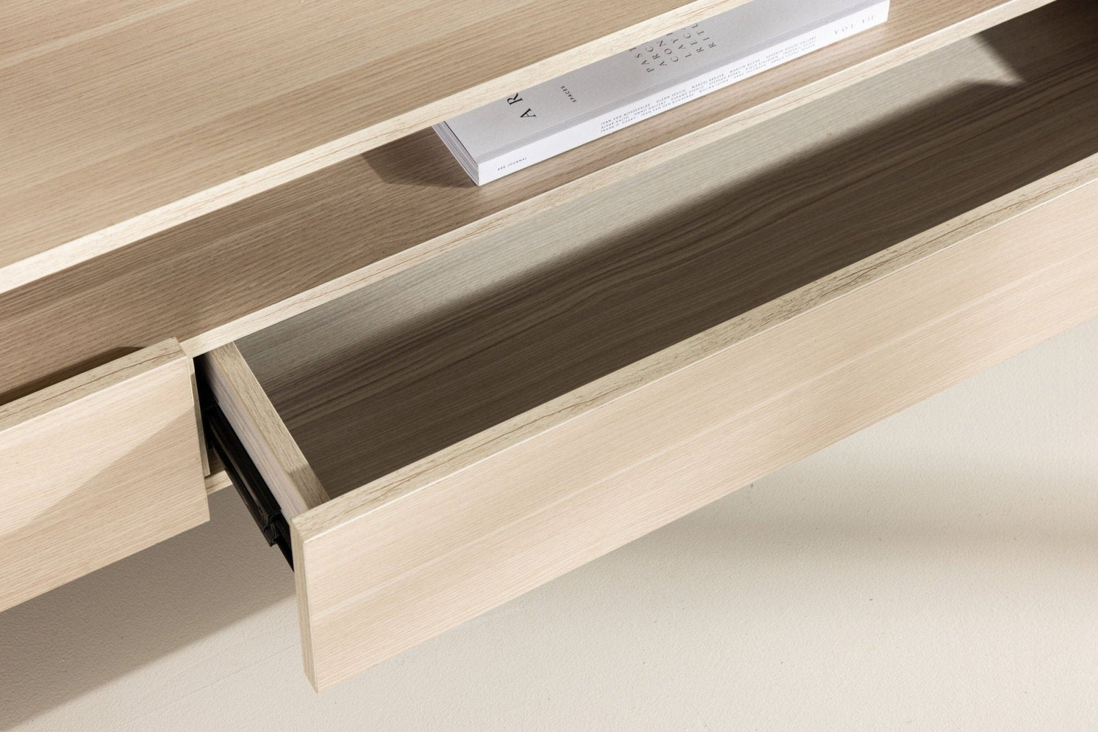 Venture Home Navarra TV - bänk 180 x 40, Vitputsad - Azalea Home