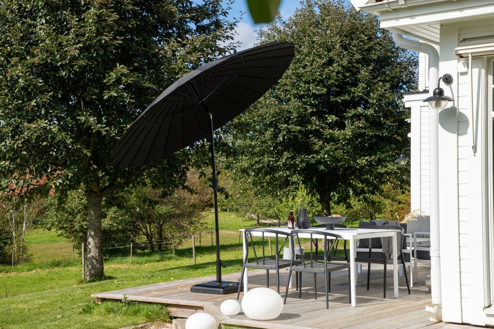 Venture Home Palmetto Parasoll ø270, Svart - Azalea Home