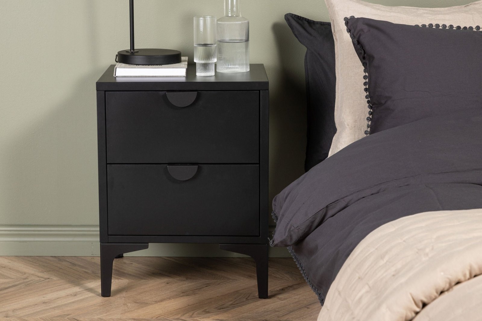 Venture Home Piring Byrå 45 x 59, Svart - Azalea Home