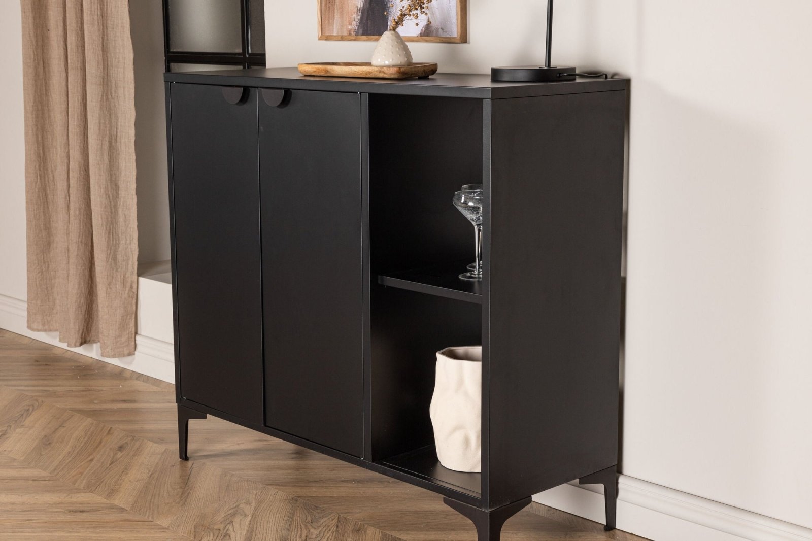 Venture Home Piring Skåp 110 x 100, Svart - Azalea Home