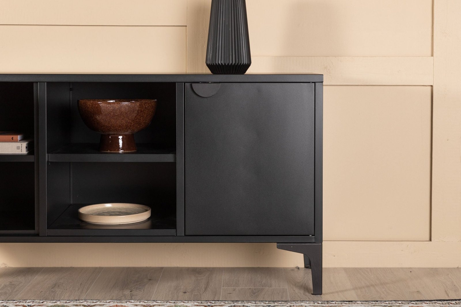 Venture Home Piring TV - bänk 120 x 63, Svart - Azalea Home