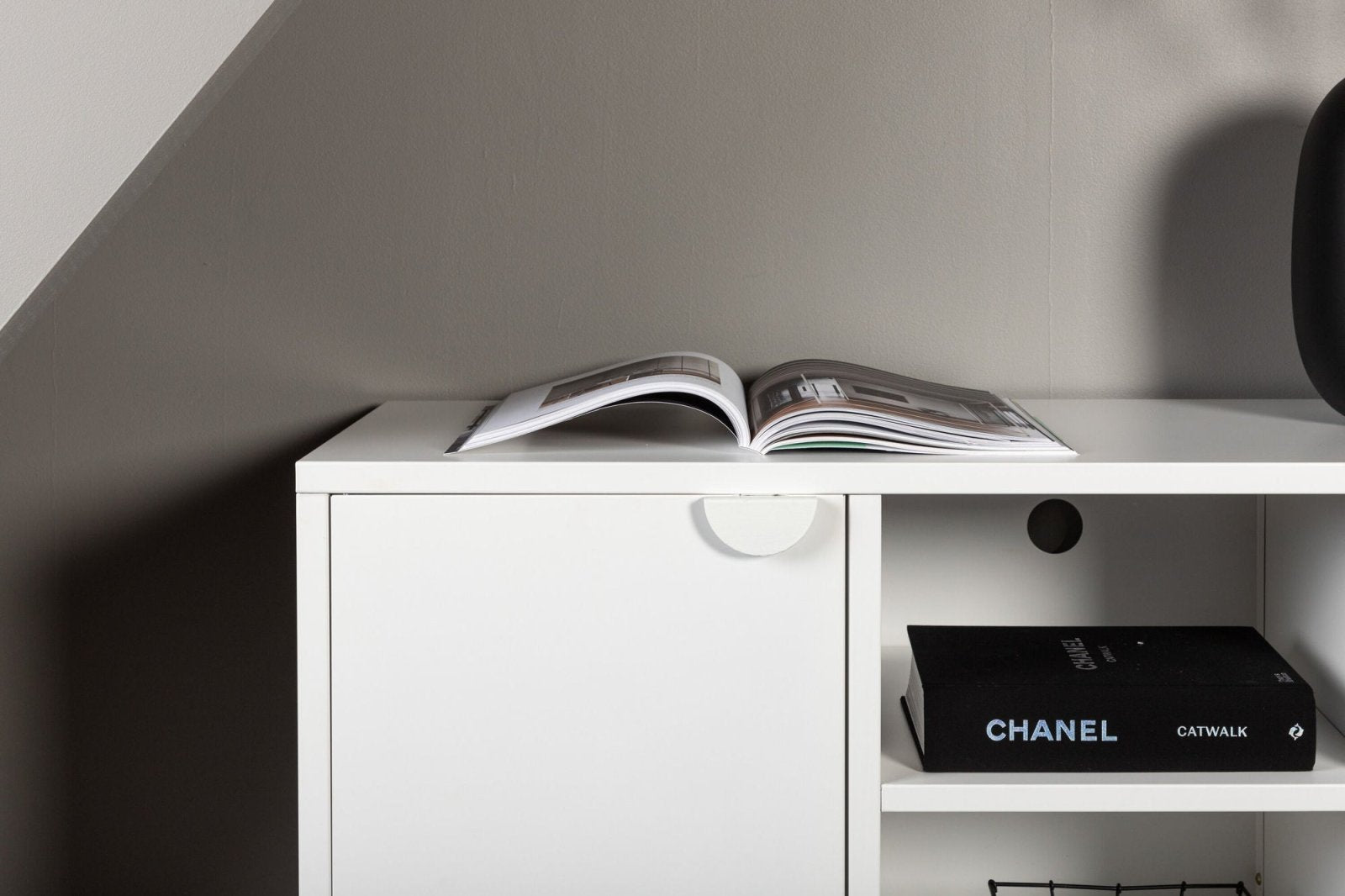 Venture Home Piring TV - bänk 120 x 63, Vit - Azalea Home