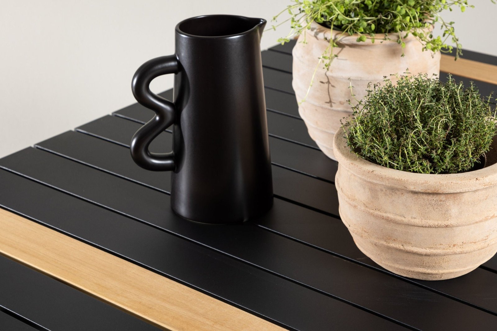 Venture Home Togo Utebord 100 x 200, Svart - Azalea Home