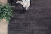 Venture Home Undra Viskosmatta 170 x 240, Mörkgrå - Azalea Home