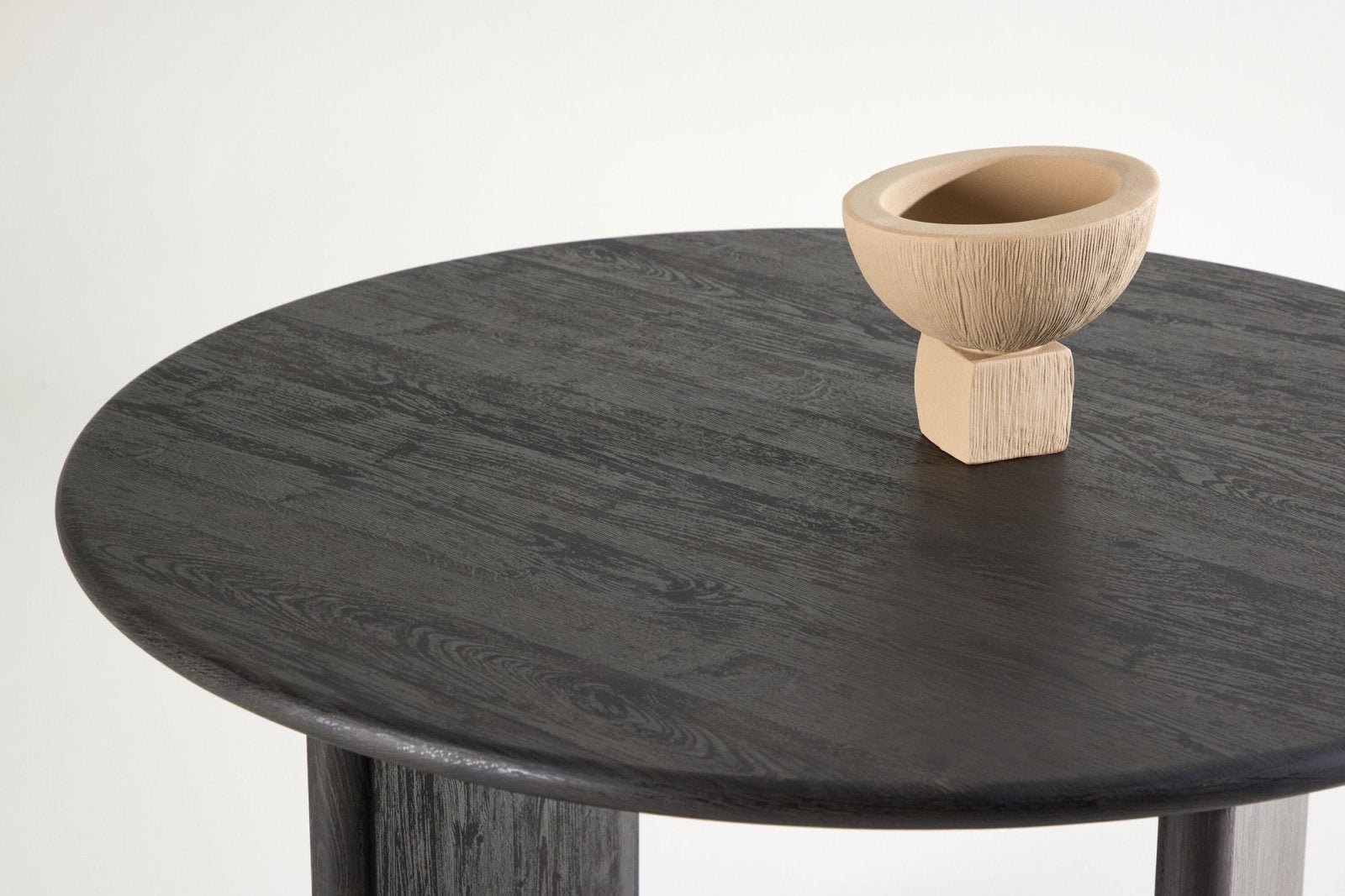 Vind Björholmen Matbord ⌀120, Svart - Azalea Home