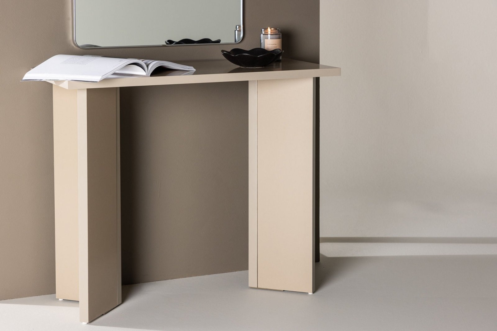 Vind Kristansund Skrivbord, Beige - Azalea Home