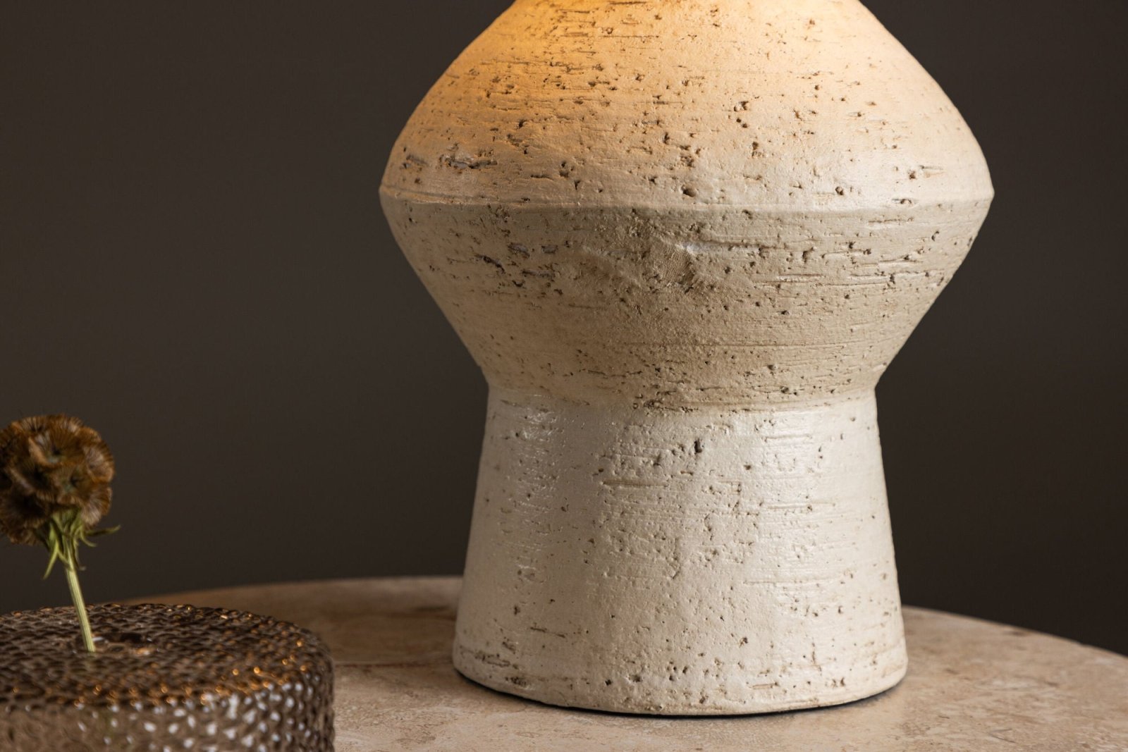 Vind Valön Bordslampa, Beige - Azalea Home