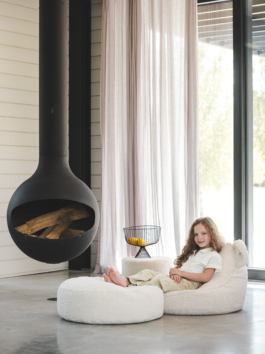 Wigiwama Barnpuff, Cream White - Azalea Home