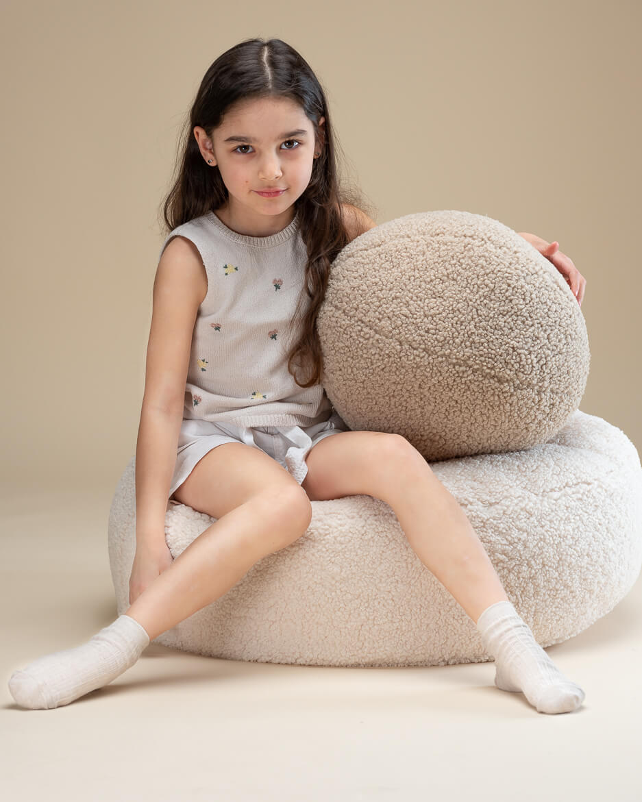 Wigiwama Barnpuff, Cream White - Azalea Home