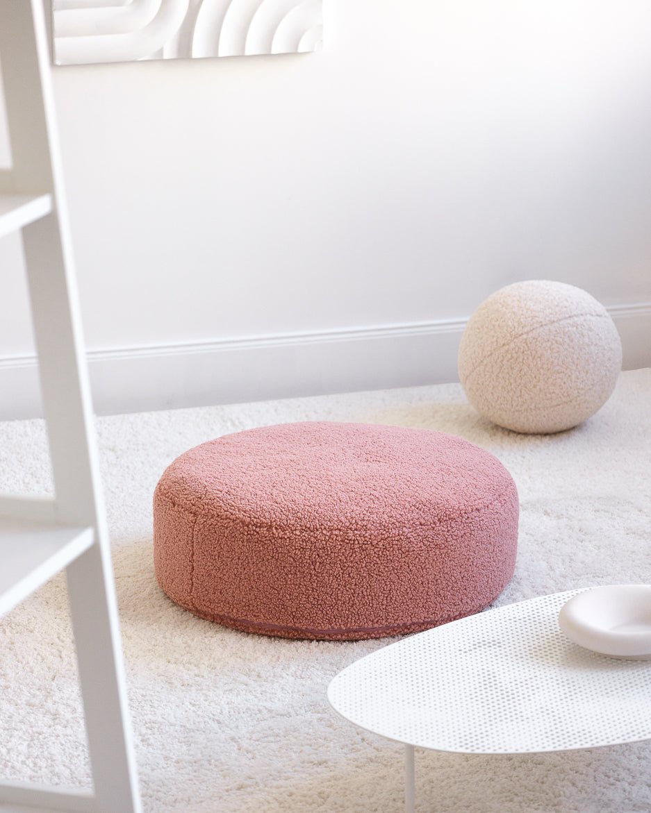 Wigiwama Barnpuff, Guava Pink - Azalea Home