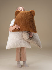 Wigiwama Bear Kudde, Maple - Azalea Home