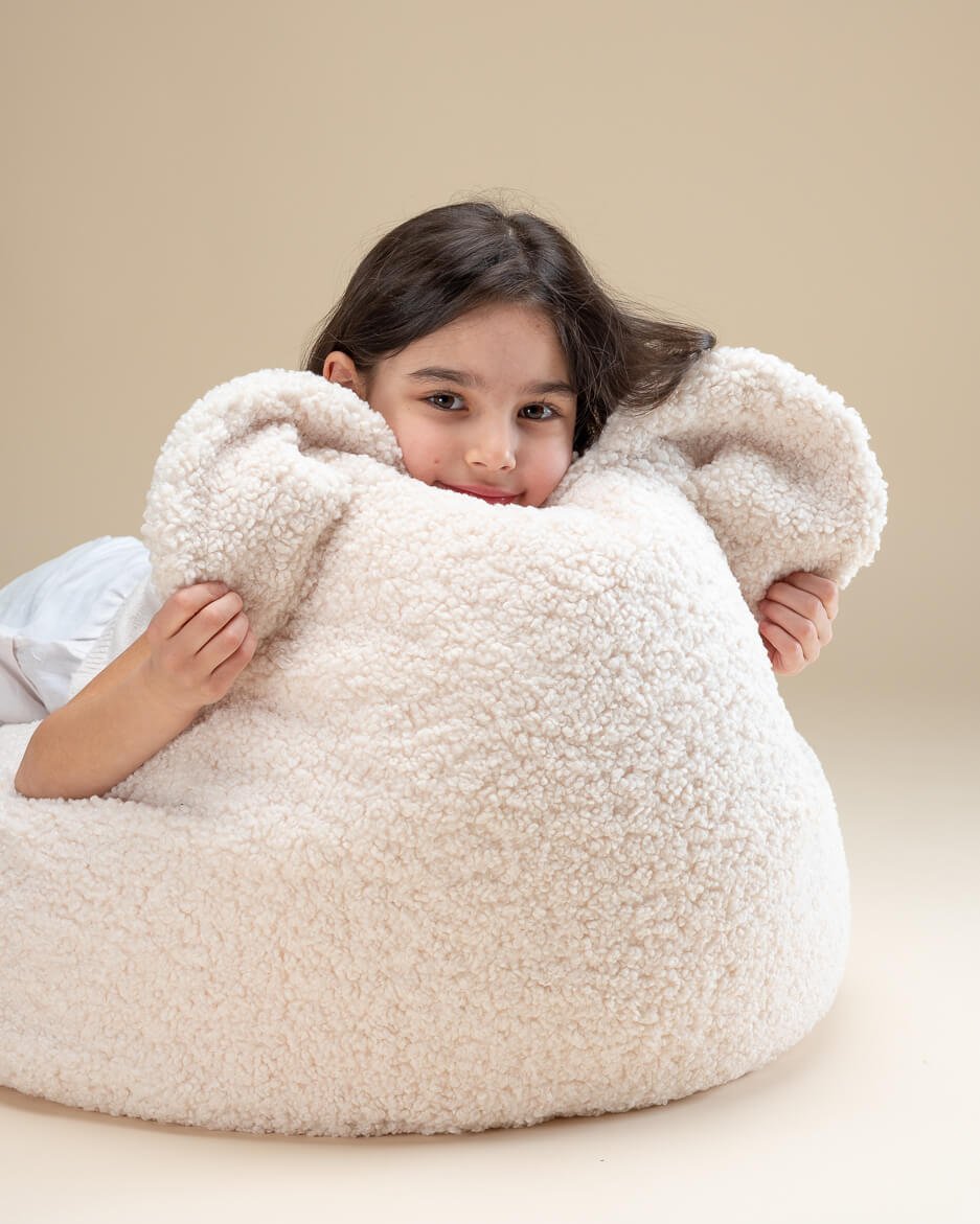 Wigiwama Bear Saccosäck, Cream White - Azalea Home